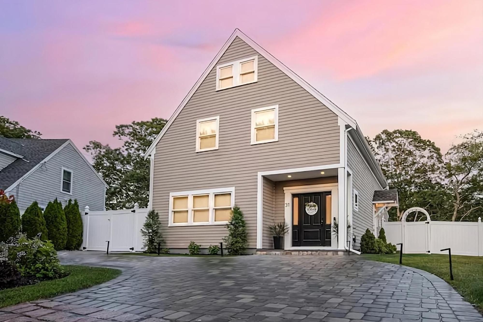 Renovated & Sophisticated Home Near Beach & Shops! Barnstable Exterior photo